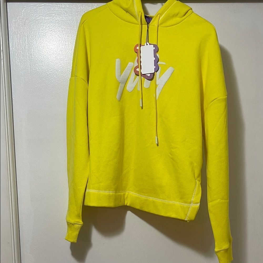 NWT YITTY Hoodie medium